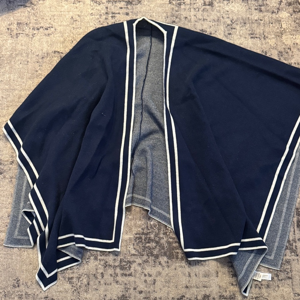 Ann Taylor Navy One Size fits all sweater shall